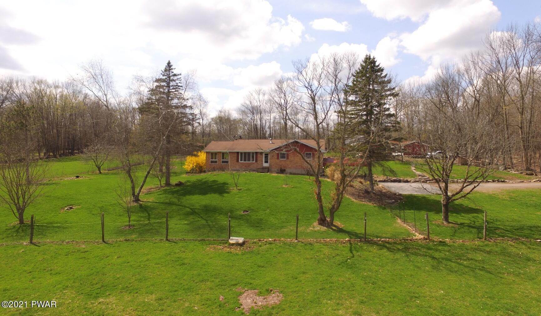1. Single Family Homes for Sale at 15 Stonewall Farm Dr Honesdale, Pennsylvania 18431 United States