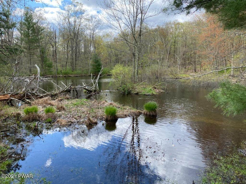 Land for Sale at Park Rd Dingmans Ferry, Pennsylvania 18328 United States