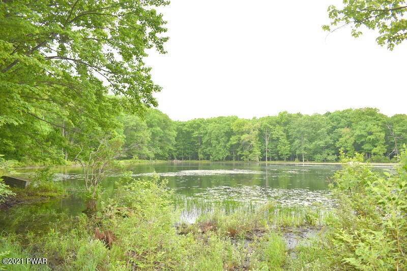 Property for Sale at Lot 4 Twin Pond Way Hawley, Pennsylvania 18428 United States