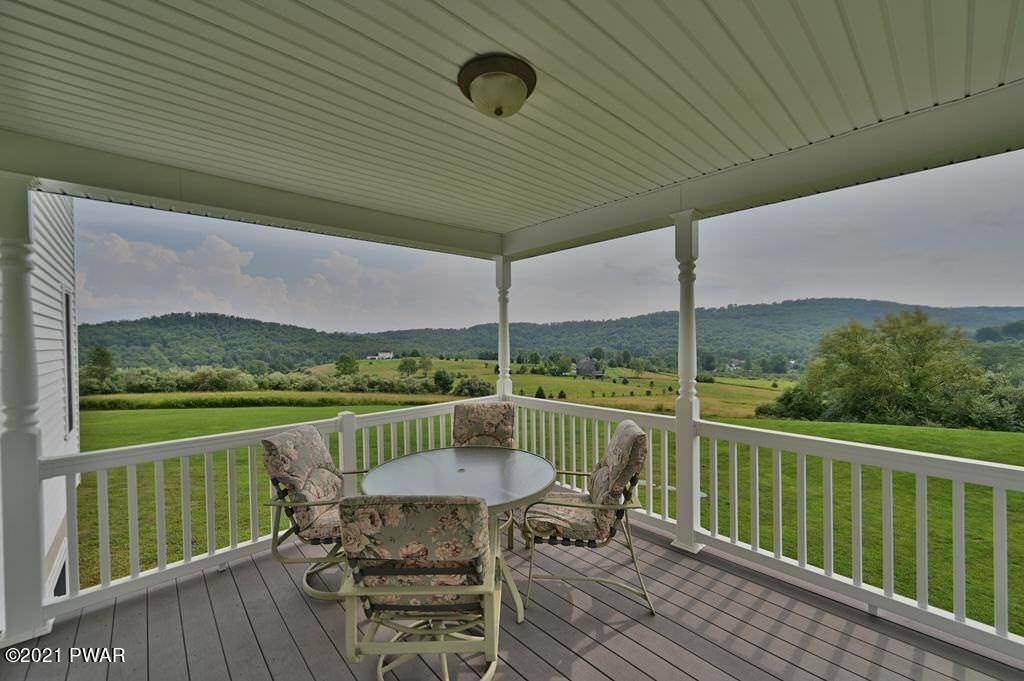 51. Single Family Homes for Sale at 229 Griffith Rd Tyler Hill, Pennsylvania 18469 United States