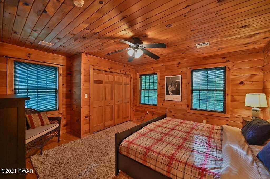 65. Single Family Homes for Sale at 632 Masthope Plank Rd Lackawaxen, Pennsylvania 18435 United States