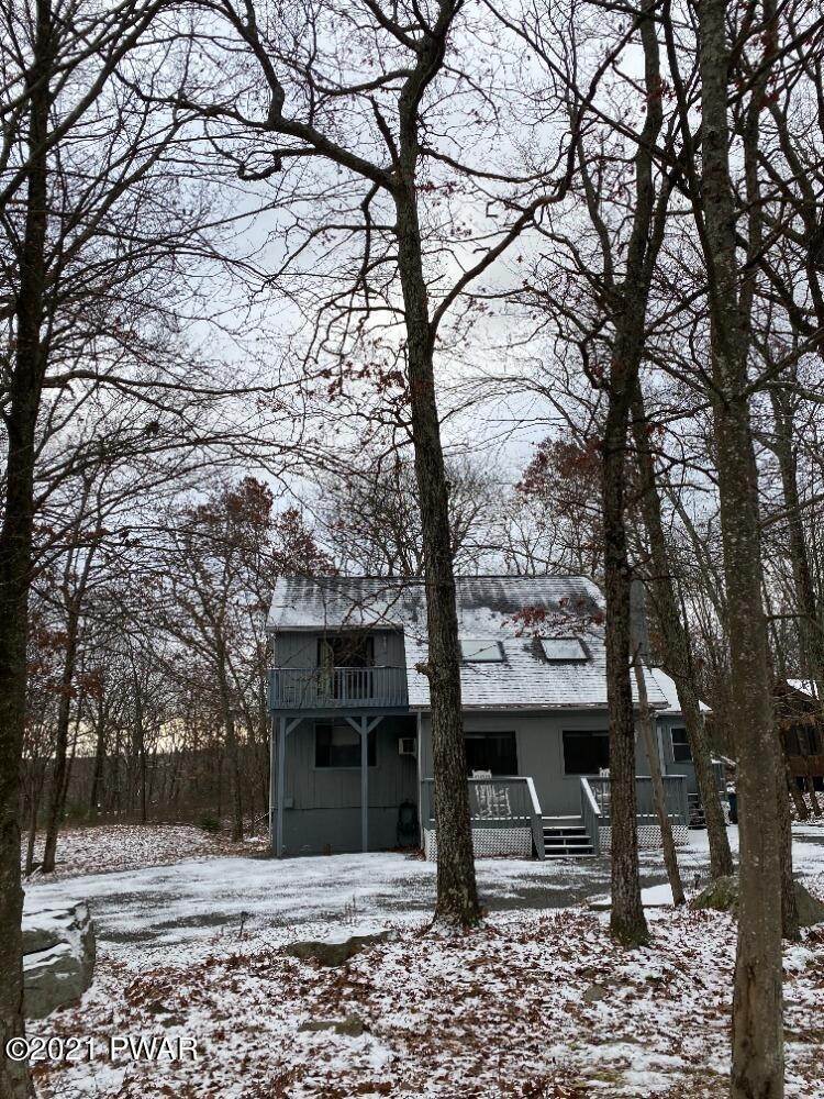 3. Single Family Homes for Sale at 121 Boulder Dr Lords Valley, Pennsylvania 18428 United States