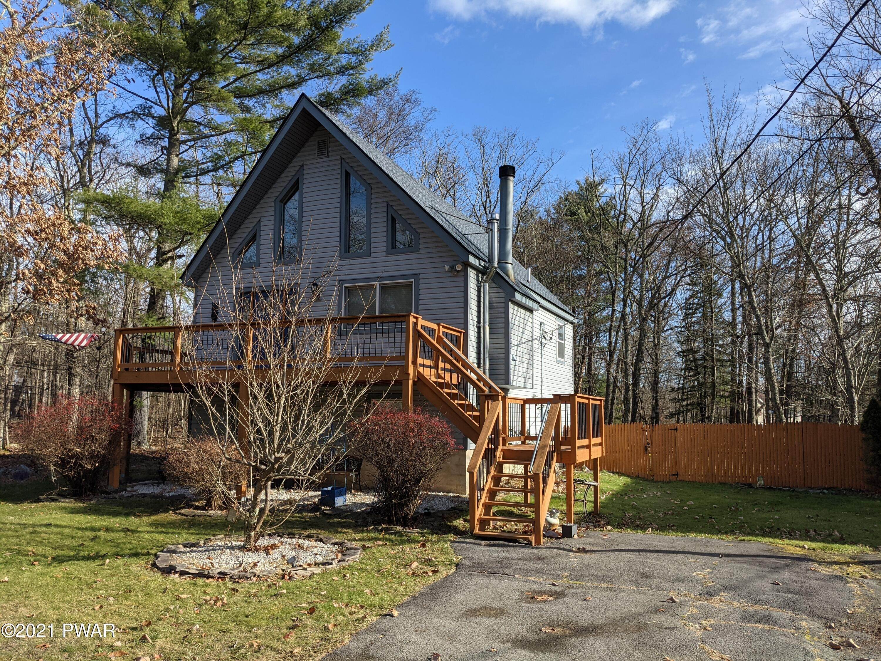 1. Single Family Homes for Rent at 117 Maria Ln Dingmans Ferry, Pennsylvania 18328 United States