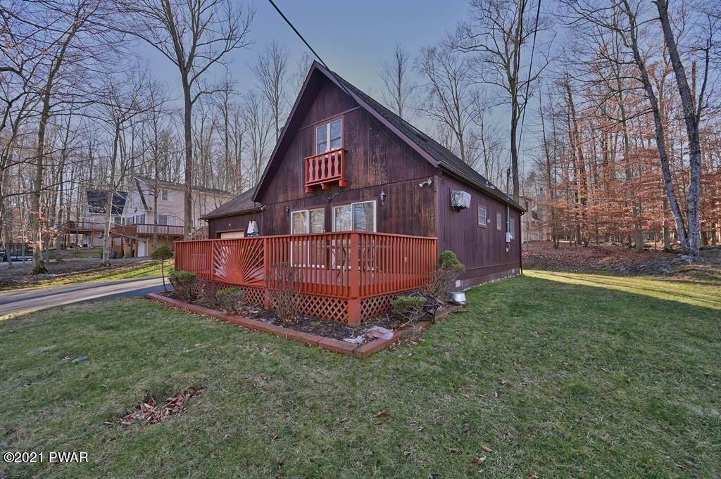 61. Single Family Homes for Sale at 1074 Indian Dr Lake Ariel, Pennsylvania 18436 United States