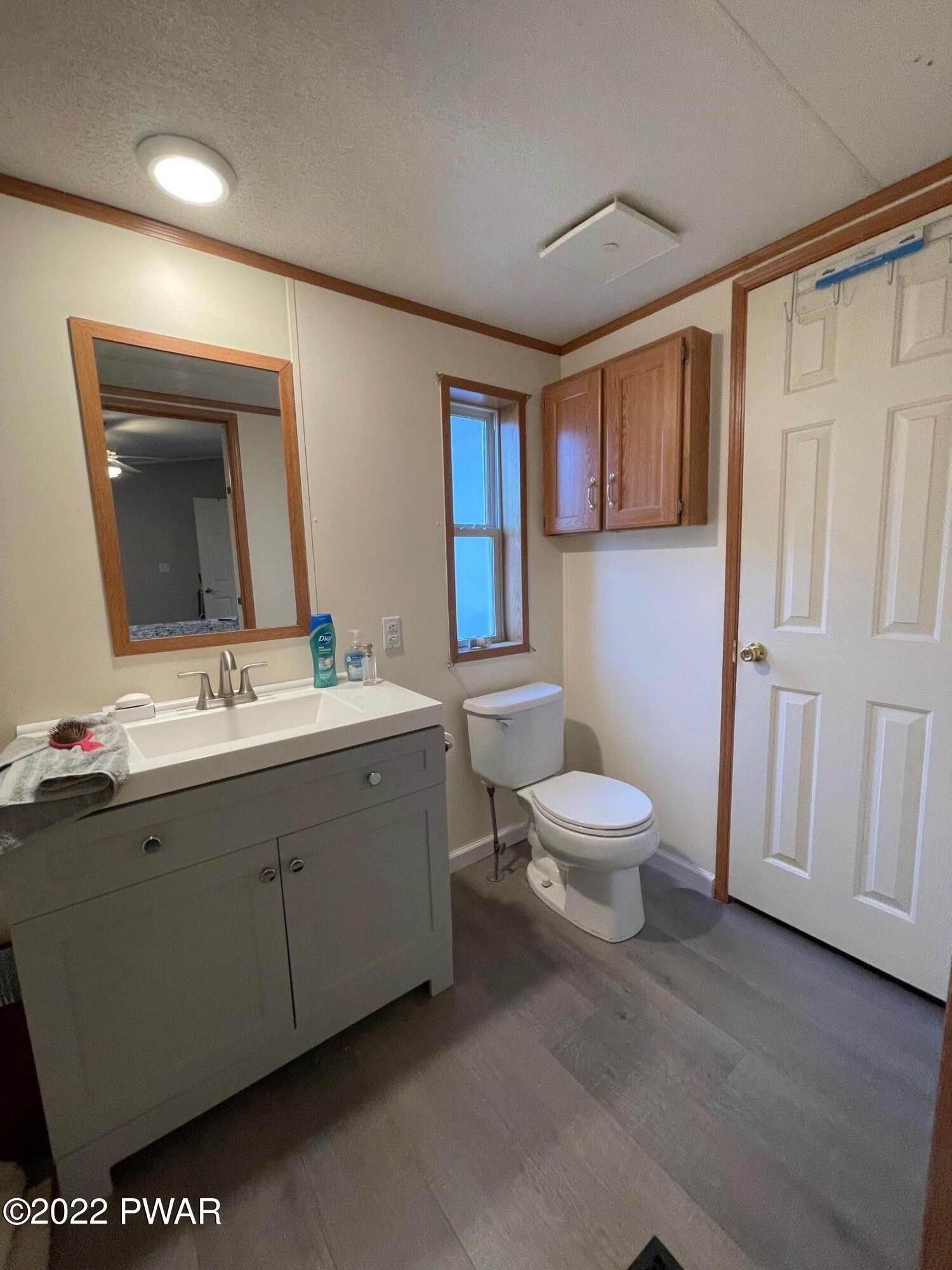 14. Mobile Homes for Sale at 2946 Owego Tpke Hawley, Pennsylvania 18428 United States