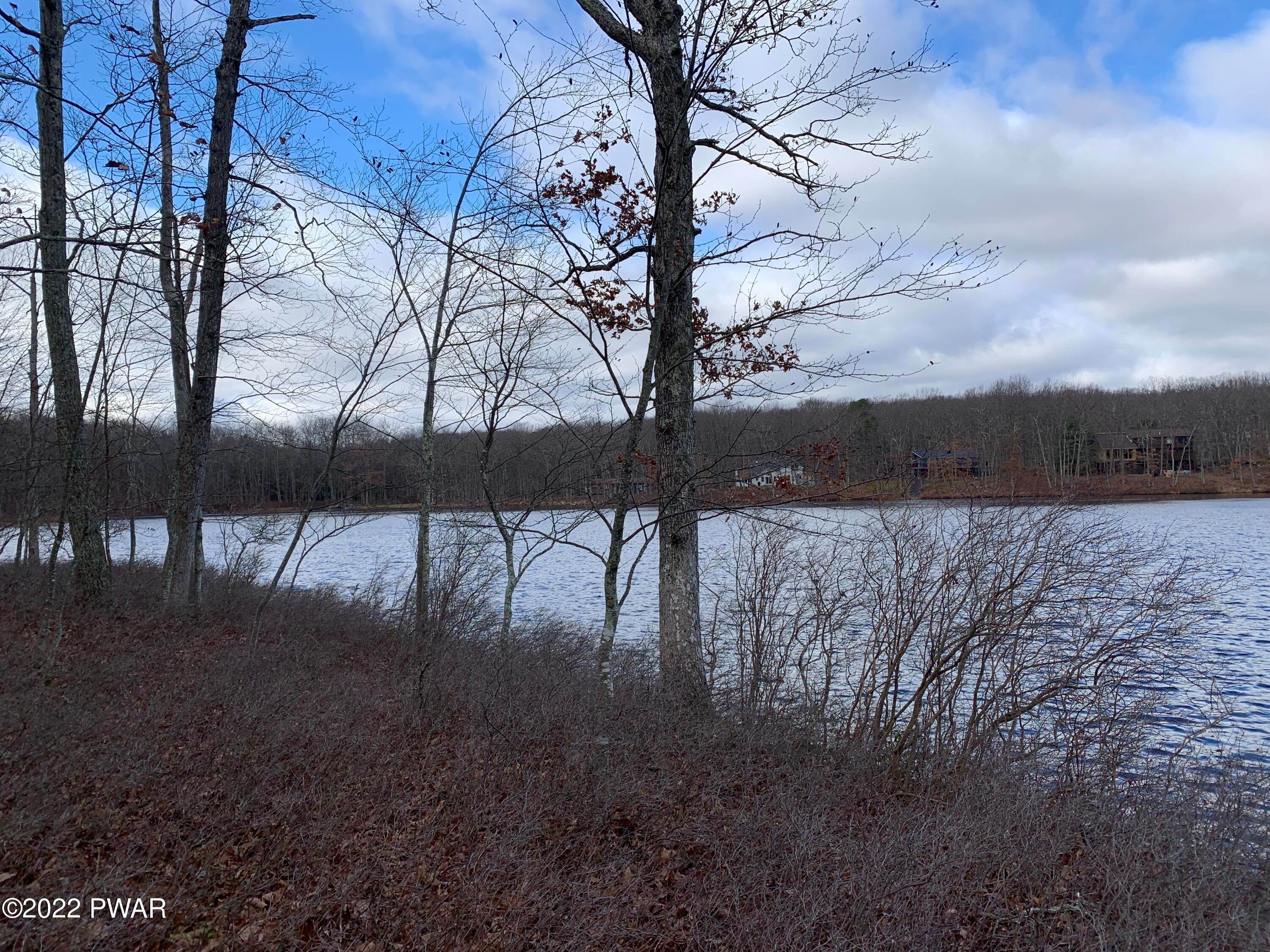 8. Land for Sale at Lot 355 Lakewood Dr Milford, Pennsylvania 18337 United States