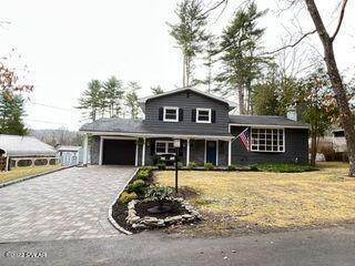 Single Family Homes for Sale at 135 Pine Acres Ln Milford, Pennsylvania 18337 United States