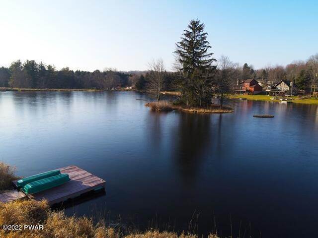 8. Single Family Homes for Sale at 163 Brookfield Rd Lake Ariel, Pennsylvania 18436 United States
