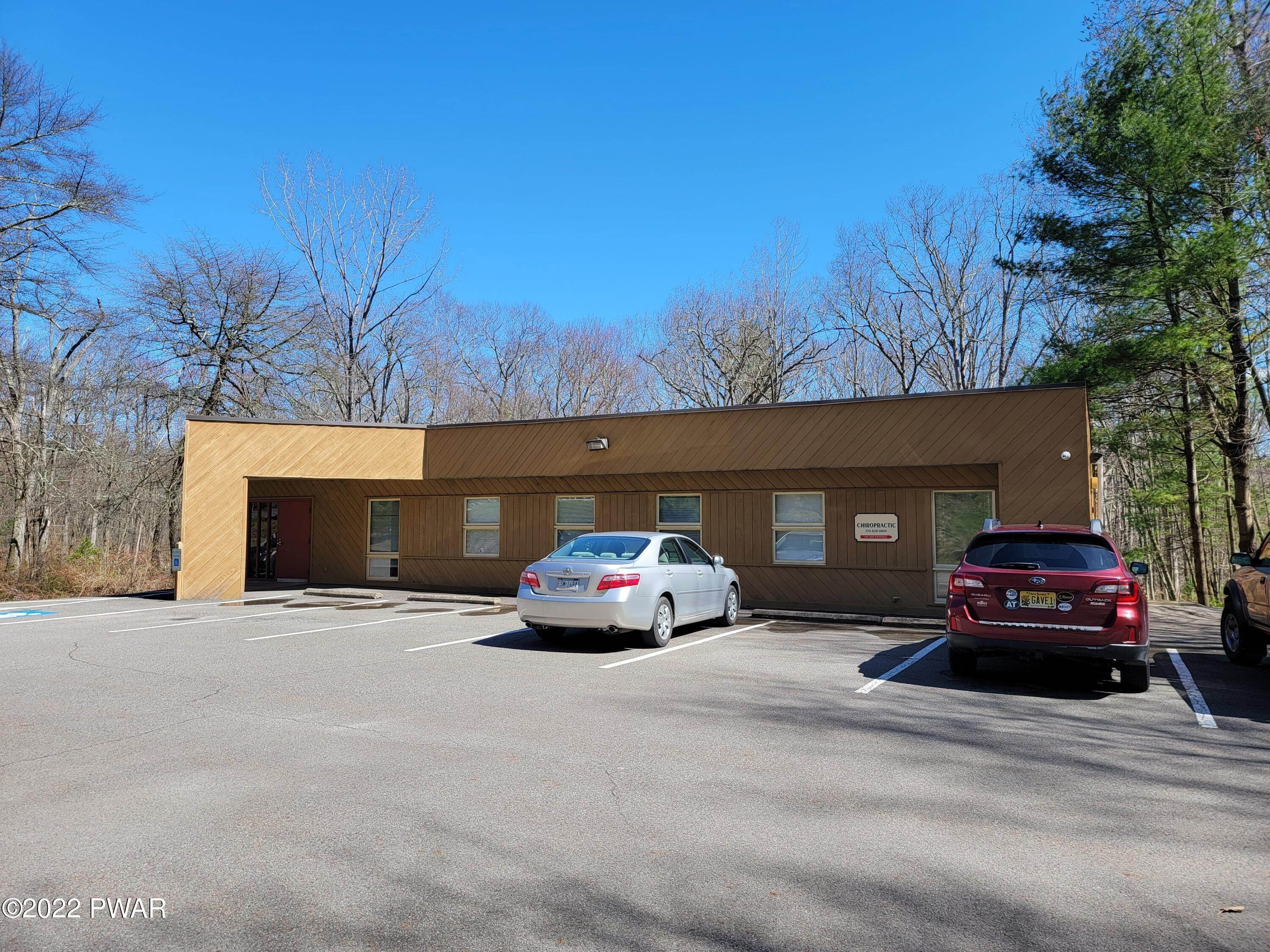 2. Commercial for Rent at 934 Milford Rd Dingmans Ferry, Pennsylvania 18328 United States