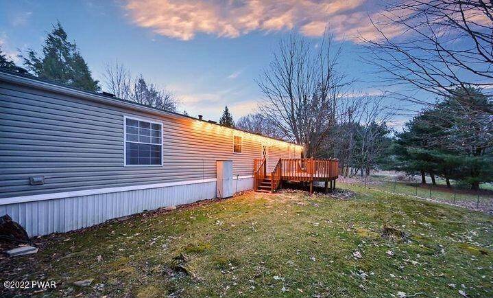 4. Mobile Homes for Sale at 306 Third St Greenfield Township, Pennsylvania 18407 United States