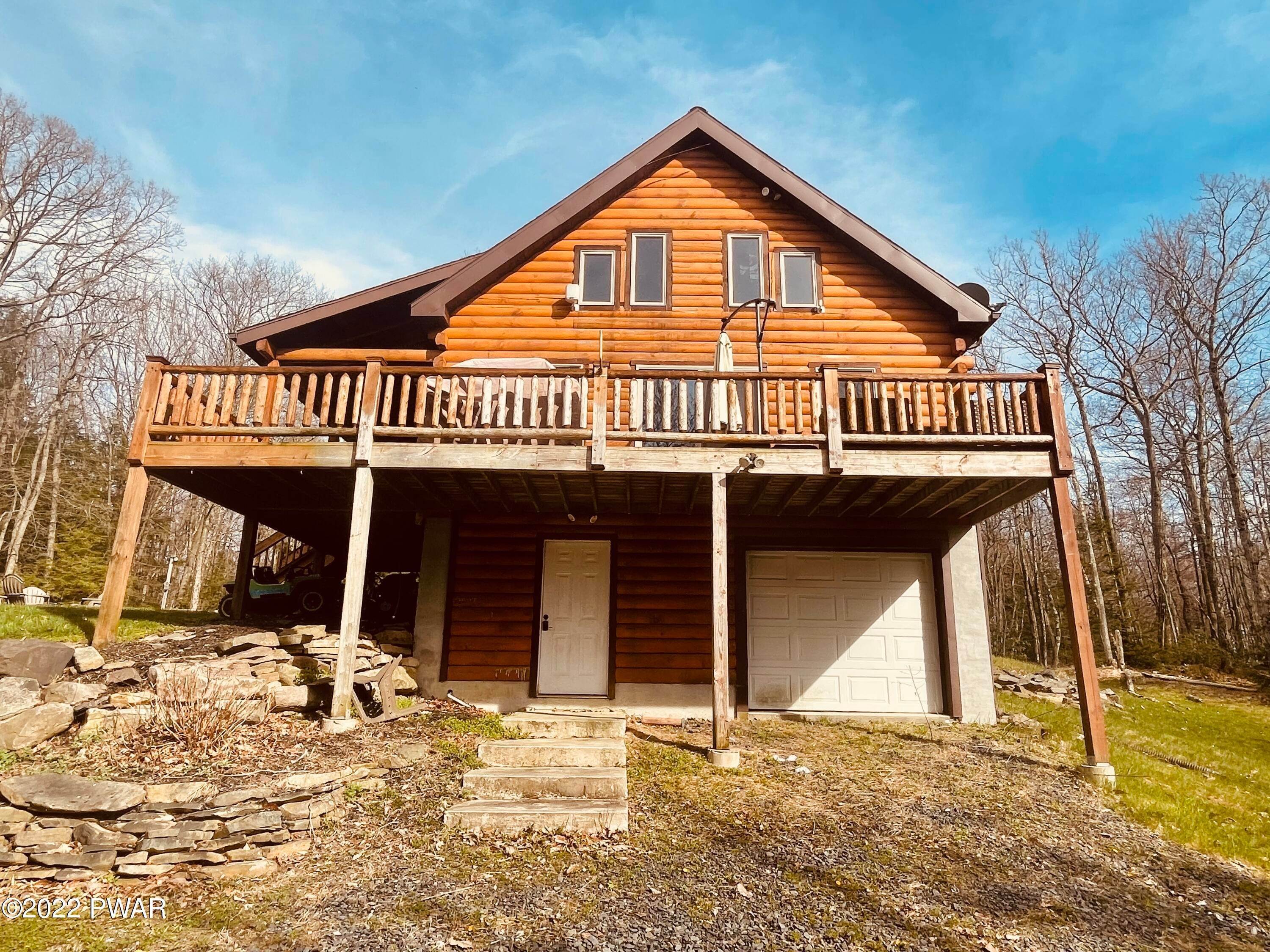 5. Single Family Homes for Sale at 104 Wilderness Trl Scotrun, Pennsylvania 18355 United States