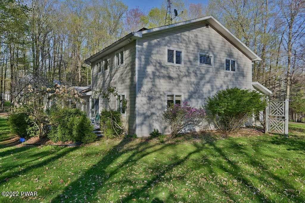 74. Single Family Homes for Sale at 537 Torrey Rd Honesdale, Pennsylvania 18431 United States