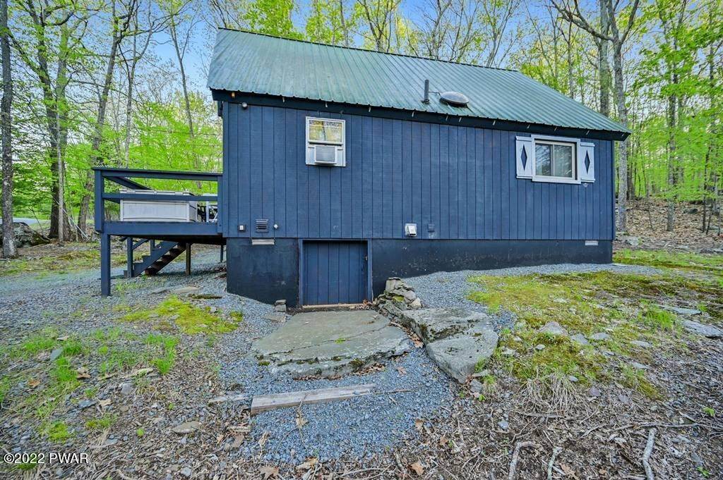 48. Single Family Homes for Sale at 127 Plateau Dr Lackawaxen, Pennsylvania 18435 United States