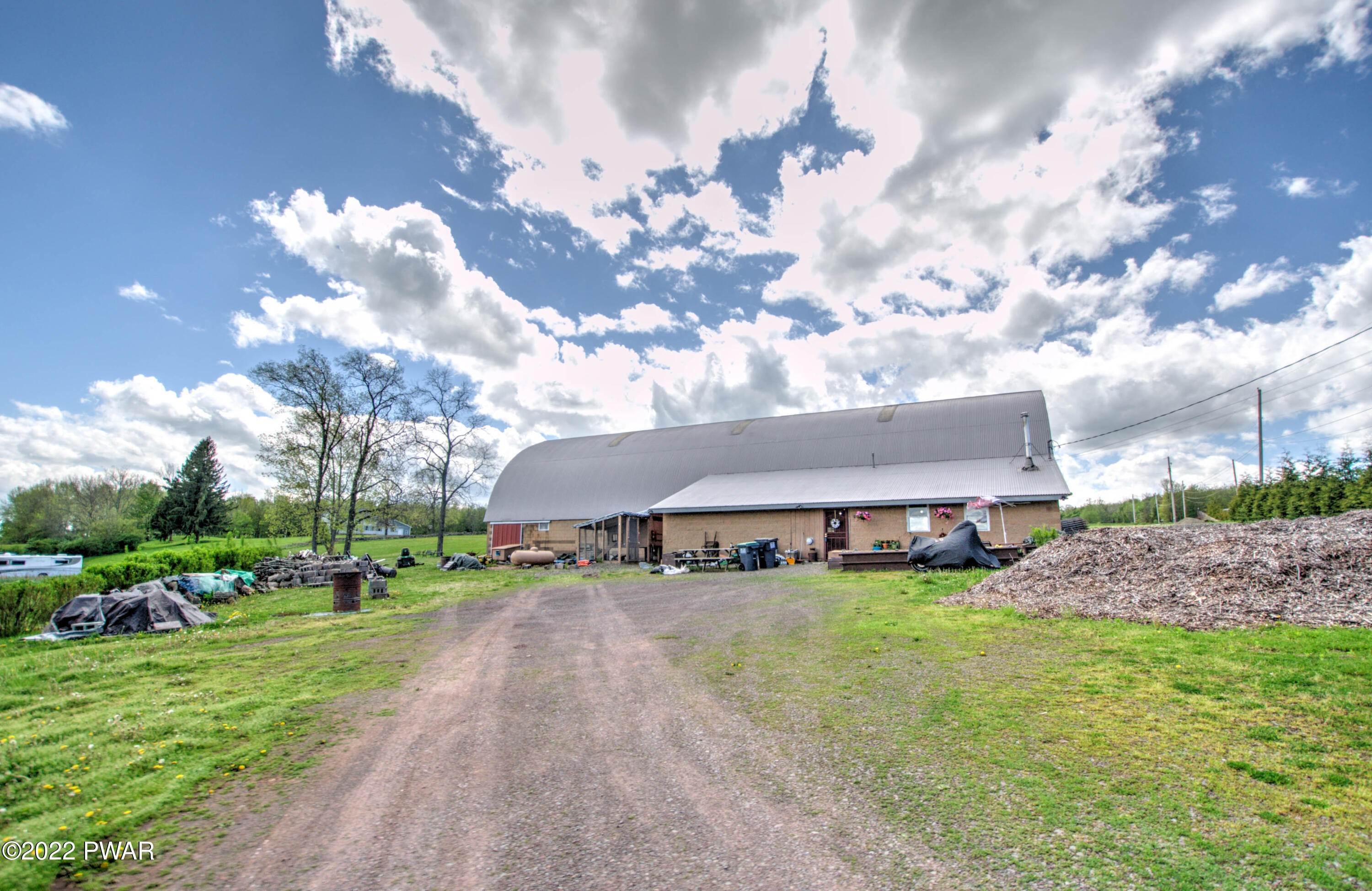 26. Farm and Ranch Properties for Sale at 118 Savitz Rd Moscow, Pennsylvania 18444 United States