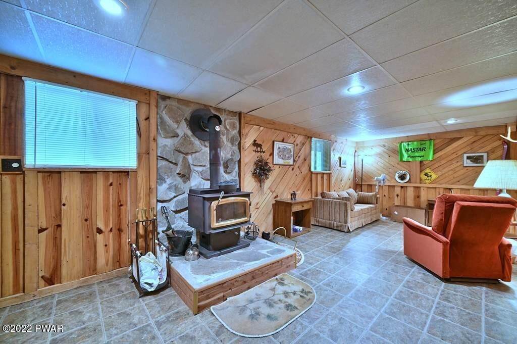 33. Single Family Homes for Sale at 117 Tanager Rd Lackawaxen, Pennsylvania 18435 United States