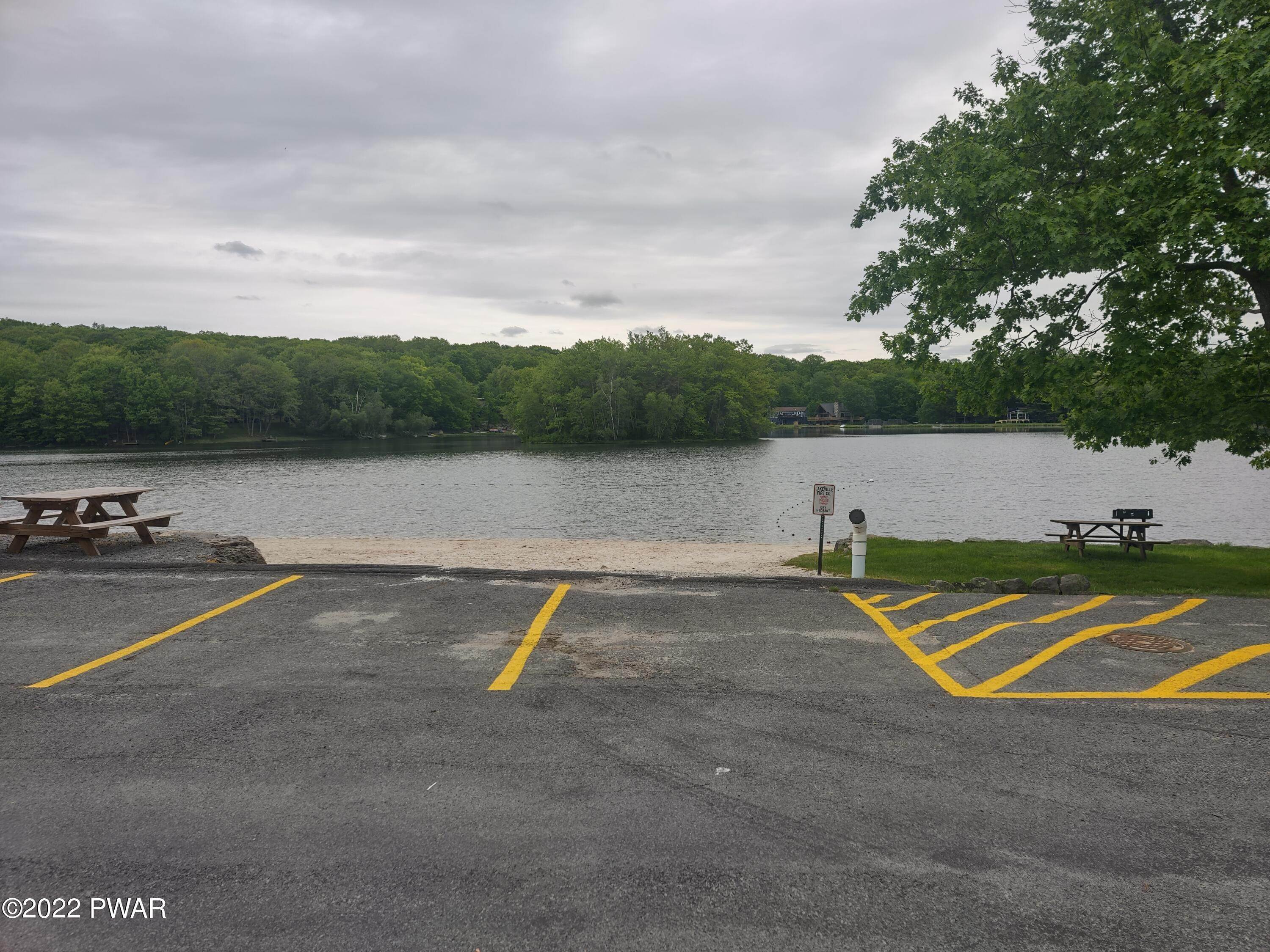 18. Land for Sale at 9 Wallenpaupack Dr Lake Ariel, Pennsylvania 18436 United States