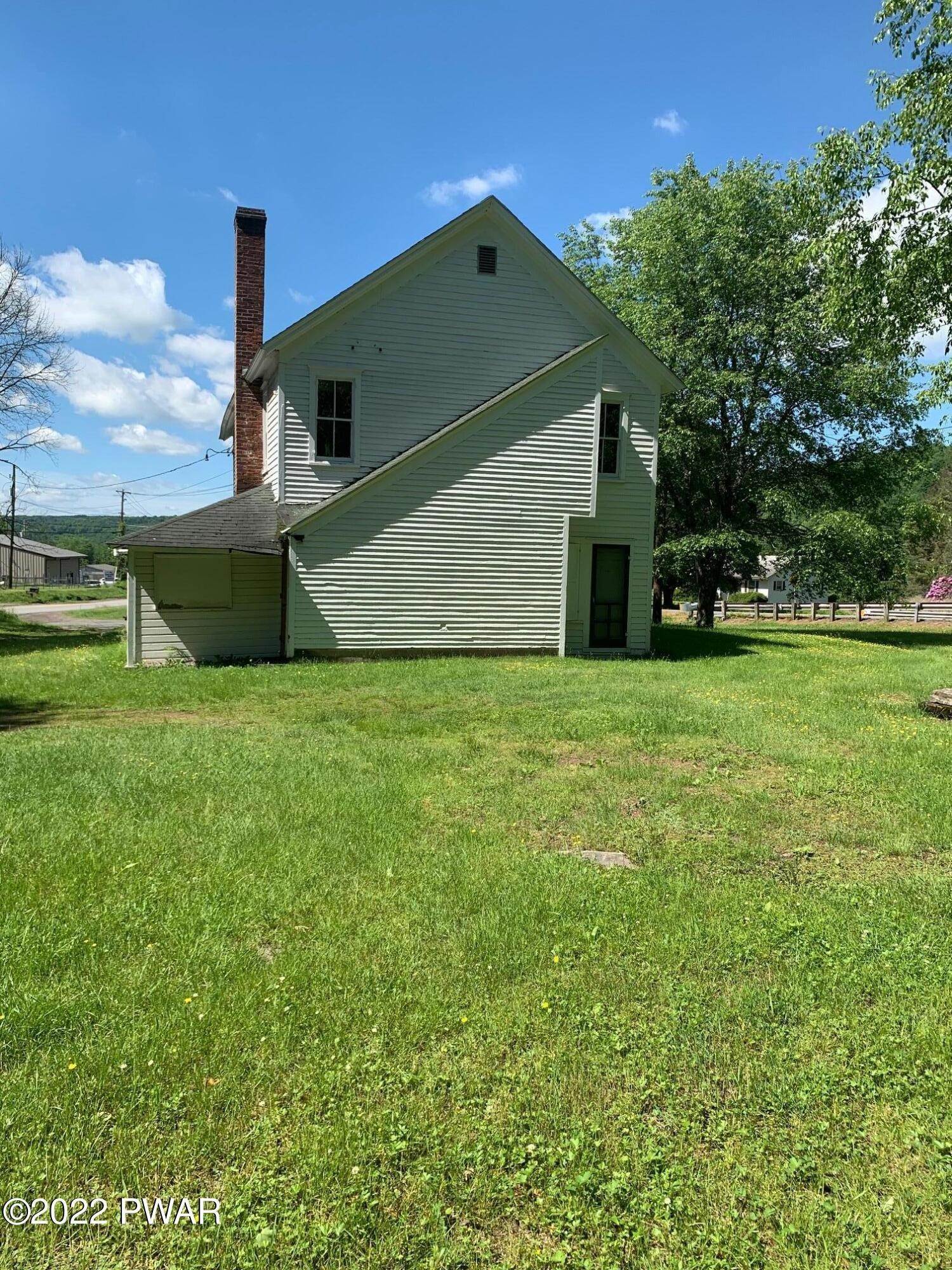 4. Commercial for Sale at 11 Bethel School Rd Honesdale, Pennsylvania 18431 United States