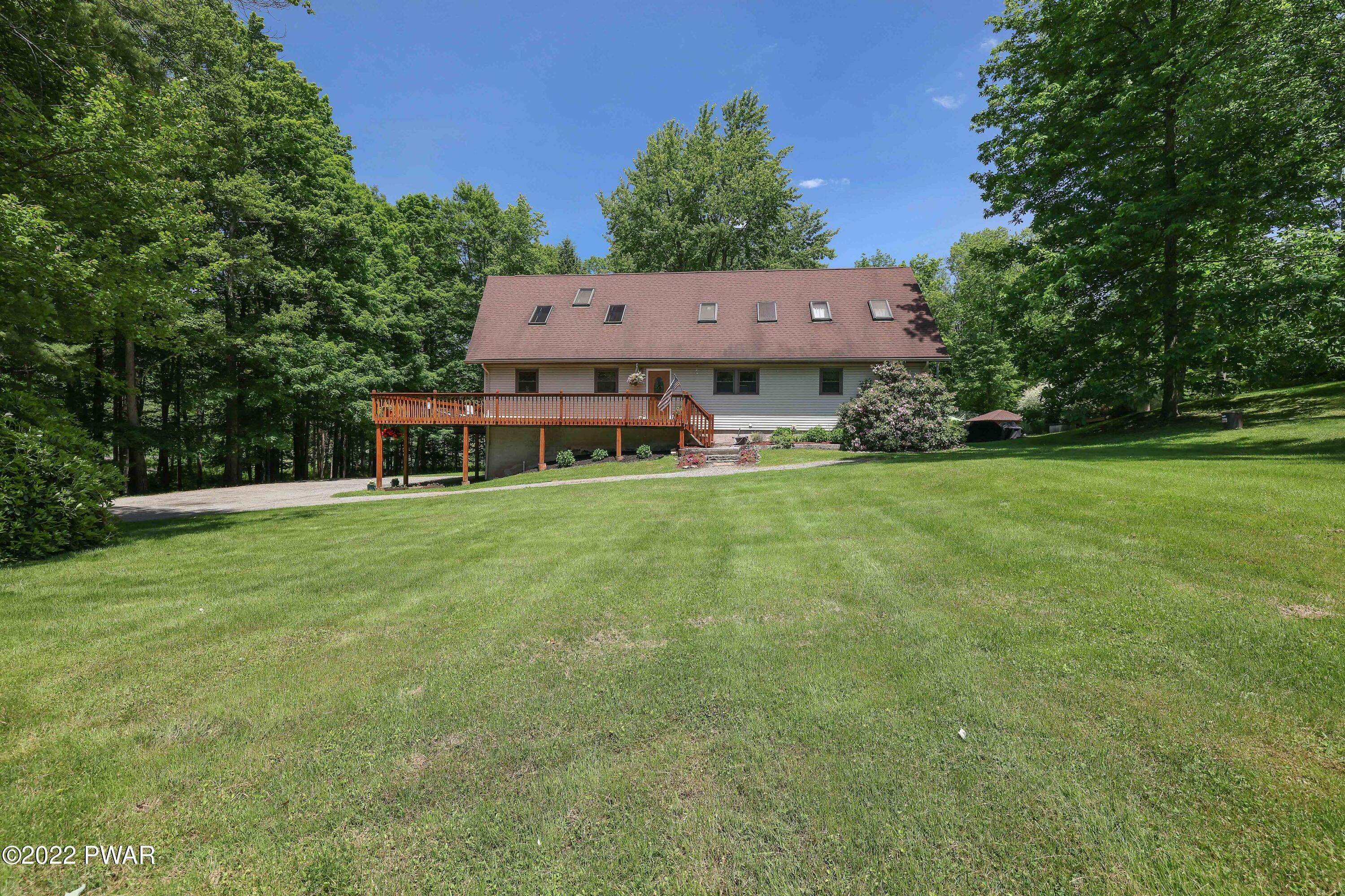 67. Single Family Homes for Sale at 19 Hidden Brook Dr Honesdale, Pennsylvania 18431 United States