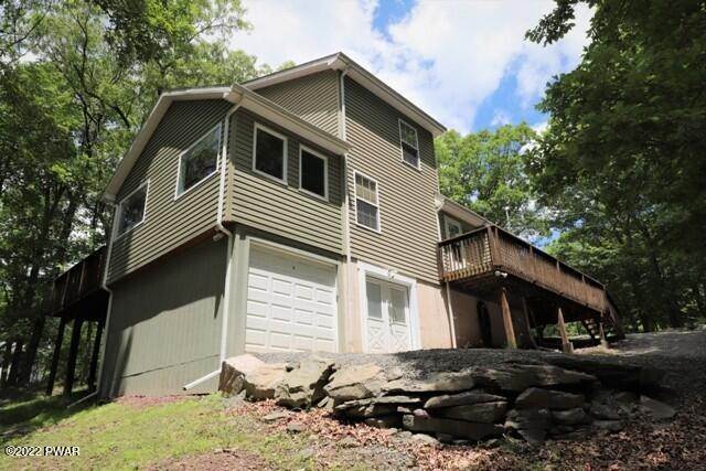 3. Single Family Homes for Sale at 172 Tanager Rd Lackawaxen, Pennsylvania 18435 United States