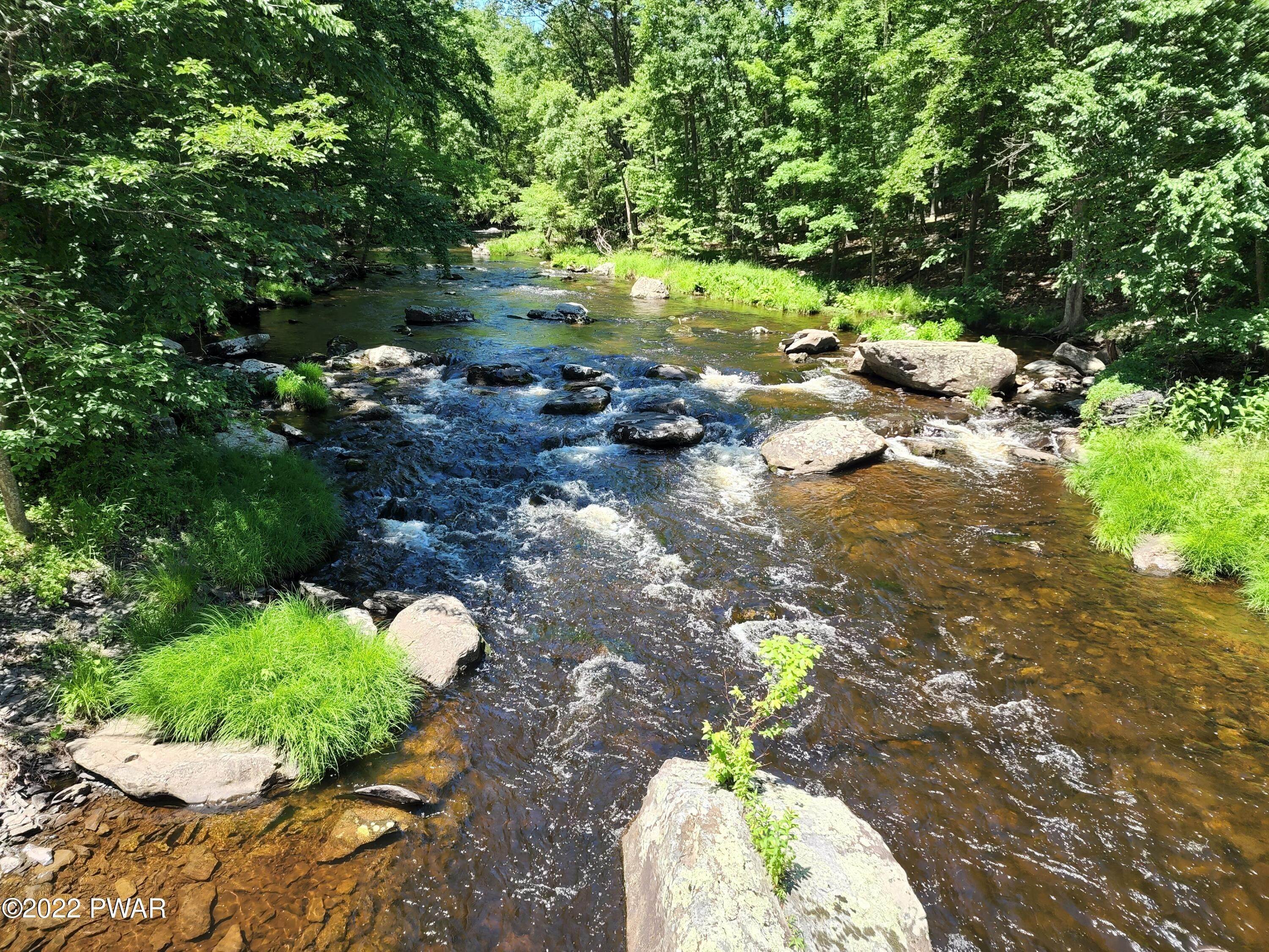 21. Land for Sale at 152 Dunchurch Dr Bushkill, Pennsylvania 18324 United States