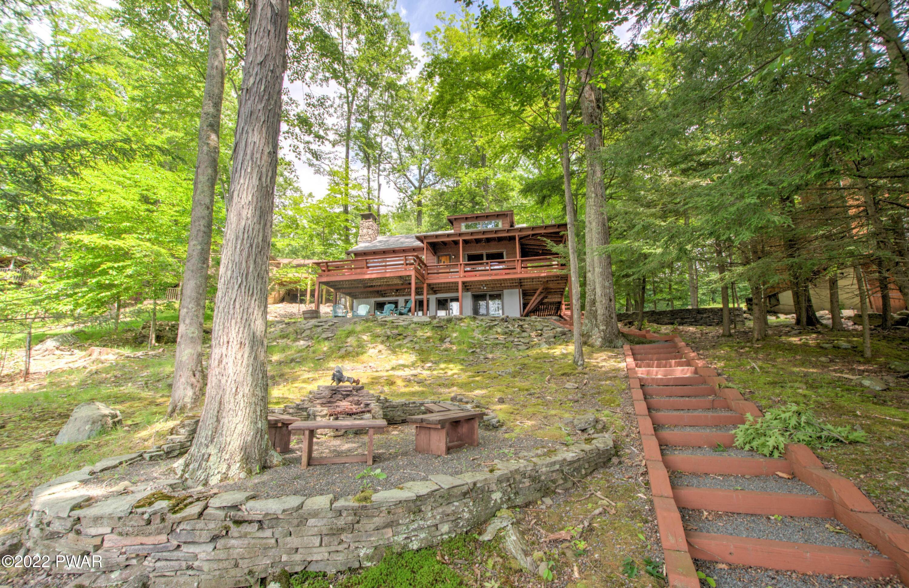43. Single Family Homes for Sale at 1436 Lakeland Dr Lake Ariel, Pennsylvania 18436 United States