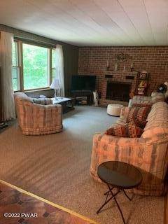 3. Single Family Homes for Sale at 113 Well Rd Greentown, Pennsylvania 18426 United States
