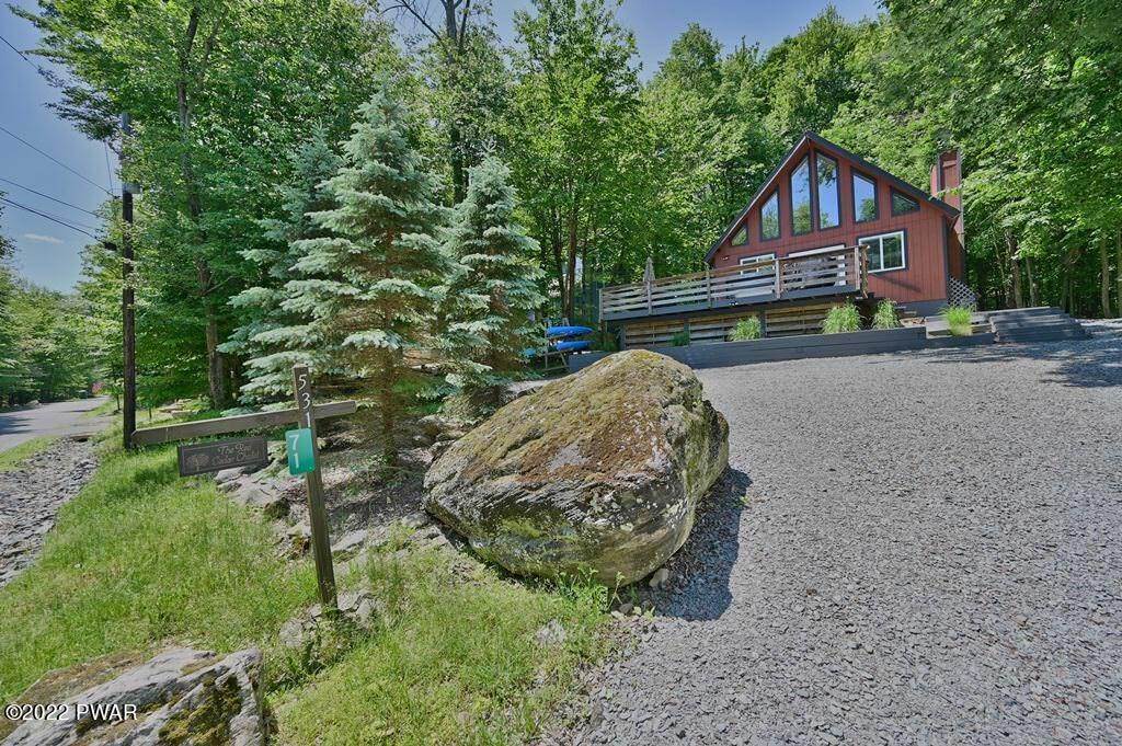 37. Single Family Homes for Sale at 71 Cedarwood Ter Lake Ariel, Pennsylvania 18436 United States