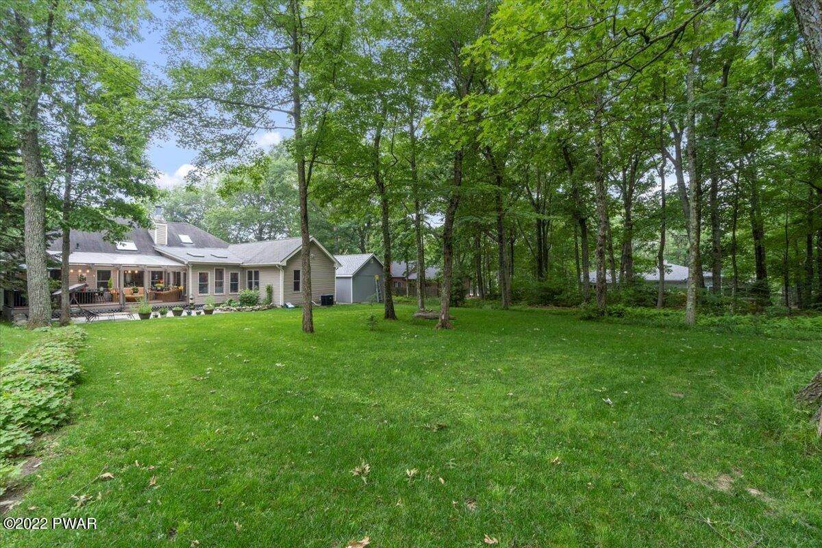 66. Single Family Homes for Sale at 803 Gaskin Court South Lords Valley, Pennsylvania 18428 United States