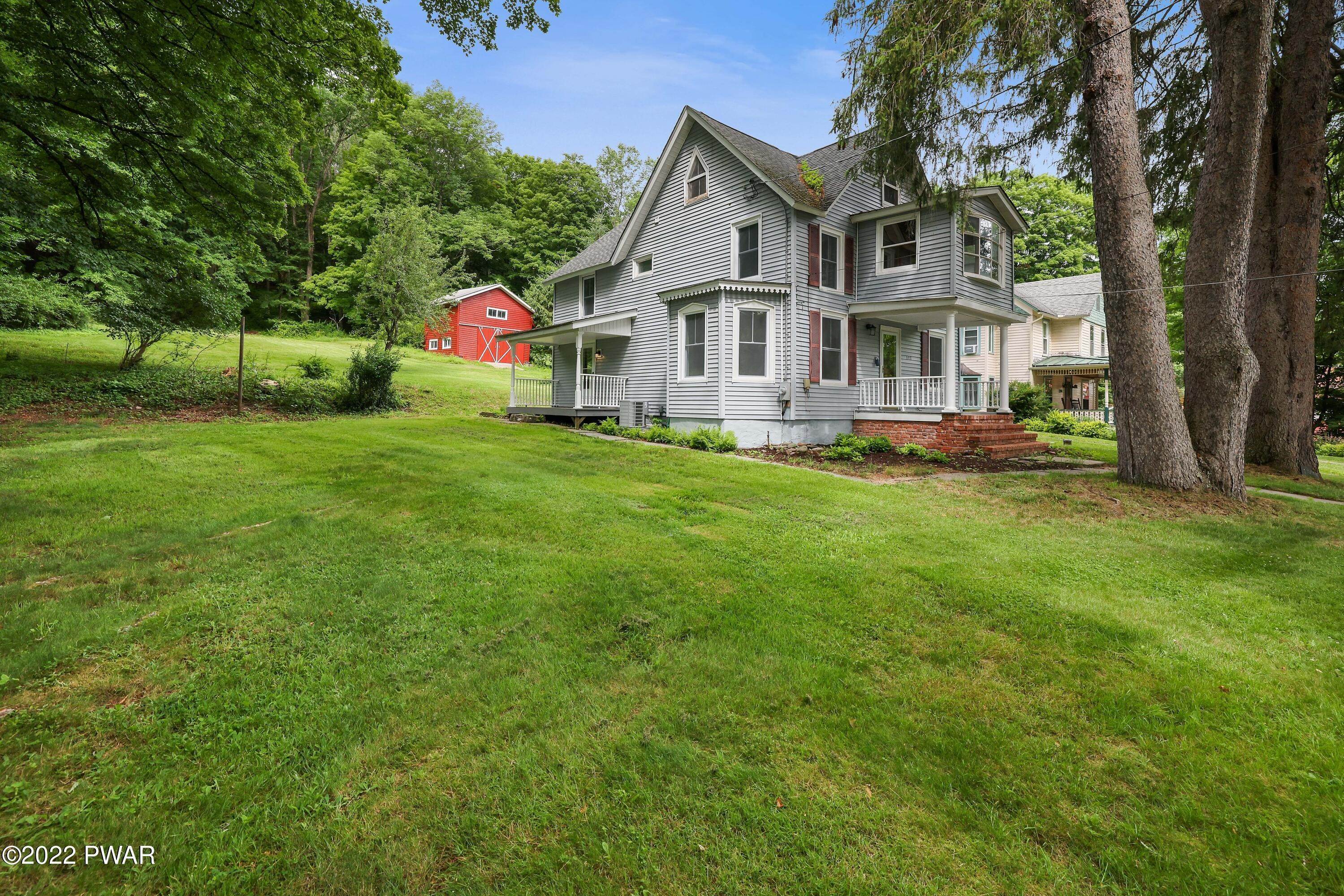 Single Family Homes for Sale at 1957 Pine Mill Rd Equinunk, Pennsylvania 18417 United States