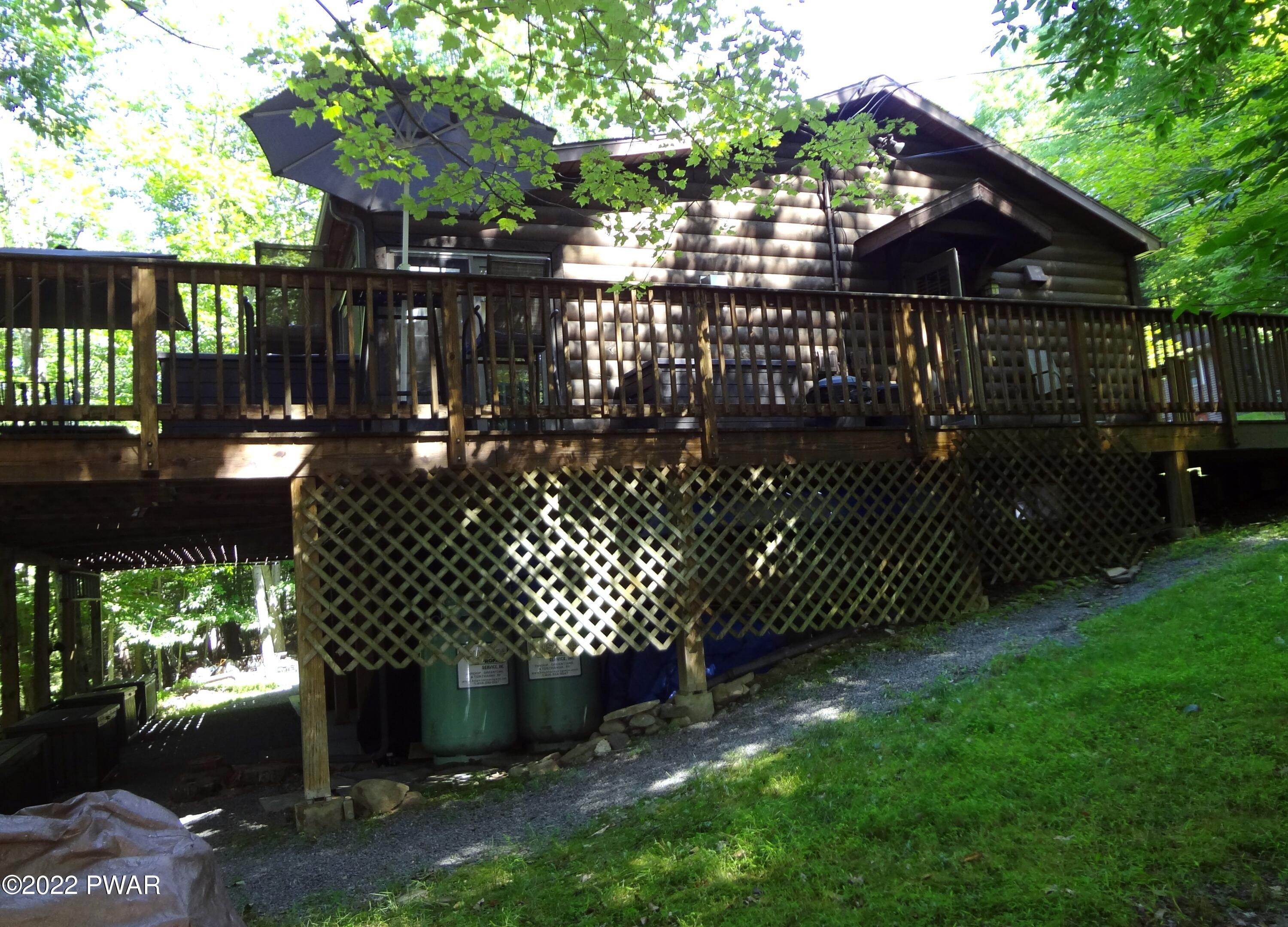 6. Single Family Homes for Sale at 55 Cub Rd Lake Ariel, Pennsylvania 18436 United States