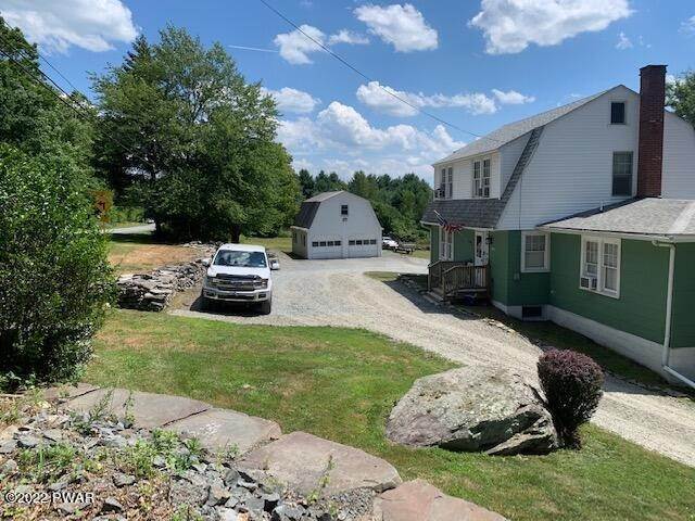 6. Single Family Homes for Sale at 576 Rt 6 Milford, Pennsylvania 18337 United States