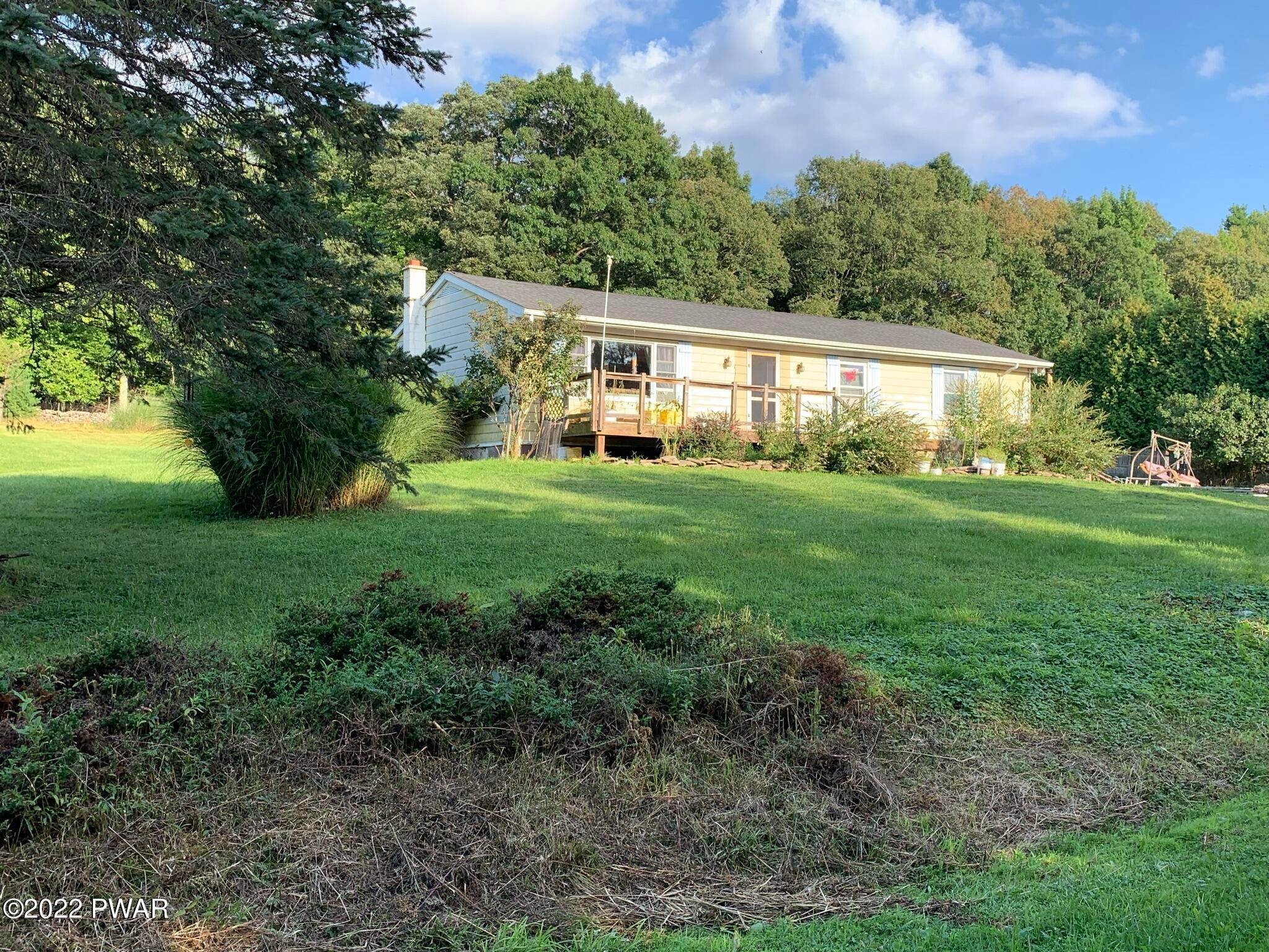 Property for Sale at 19 Beechwood Ter Hawley, Pennsylvania 18428 United States