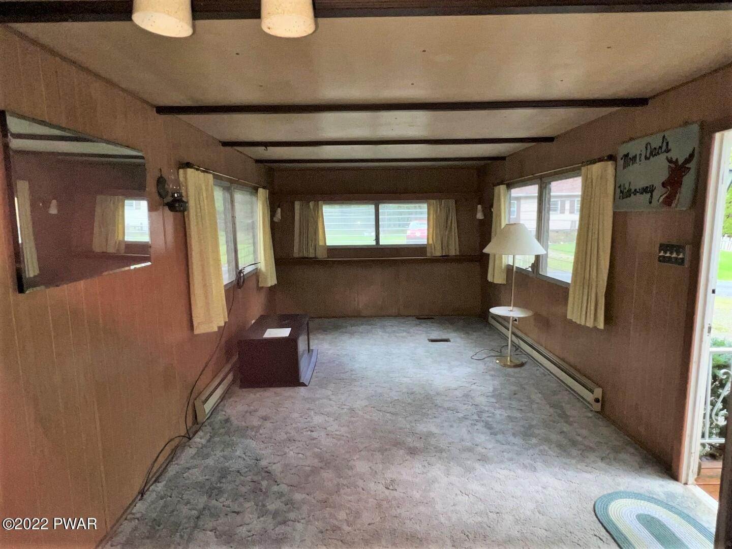 9. Mobile Homes for Sale at 187 Tauschman Rd Greentown, Pennsylvania 18426 United States