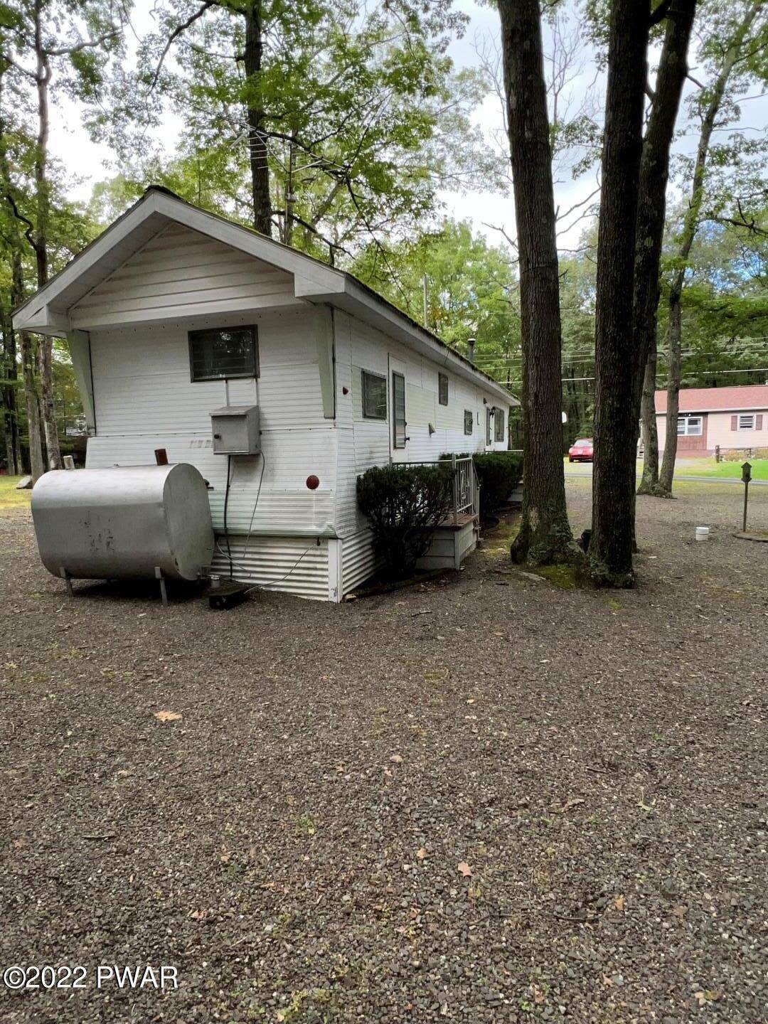 44. Mobile Homes for Sale at 187 Tauschman Rd Greentown, Pennsylvania 18426 United States
