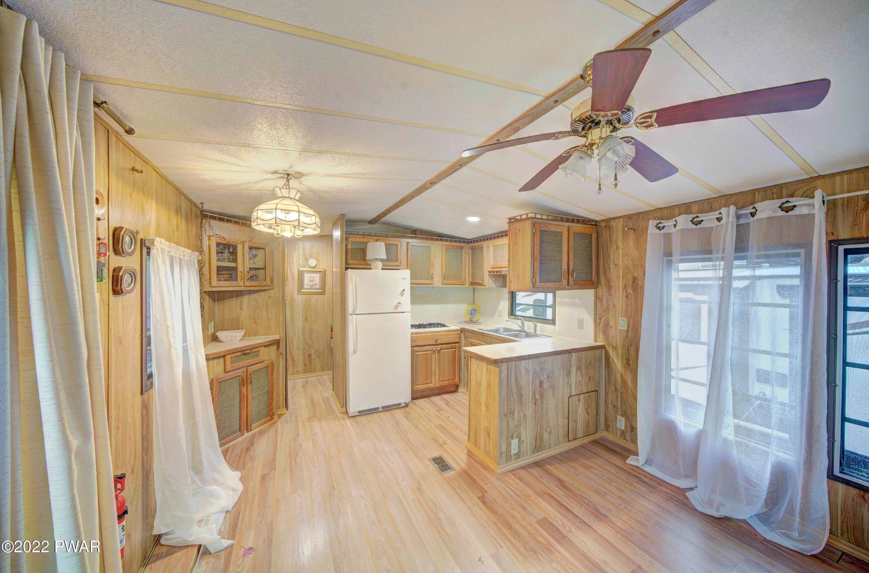 3. Mobile Homes for Sale at 9 Booboo Ln Hawley, Pennsylvania 18428 United States