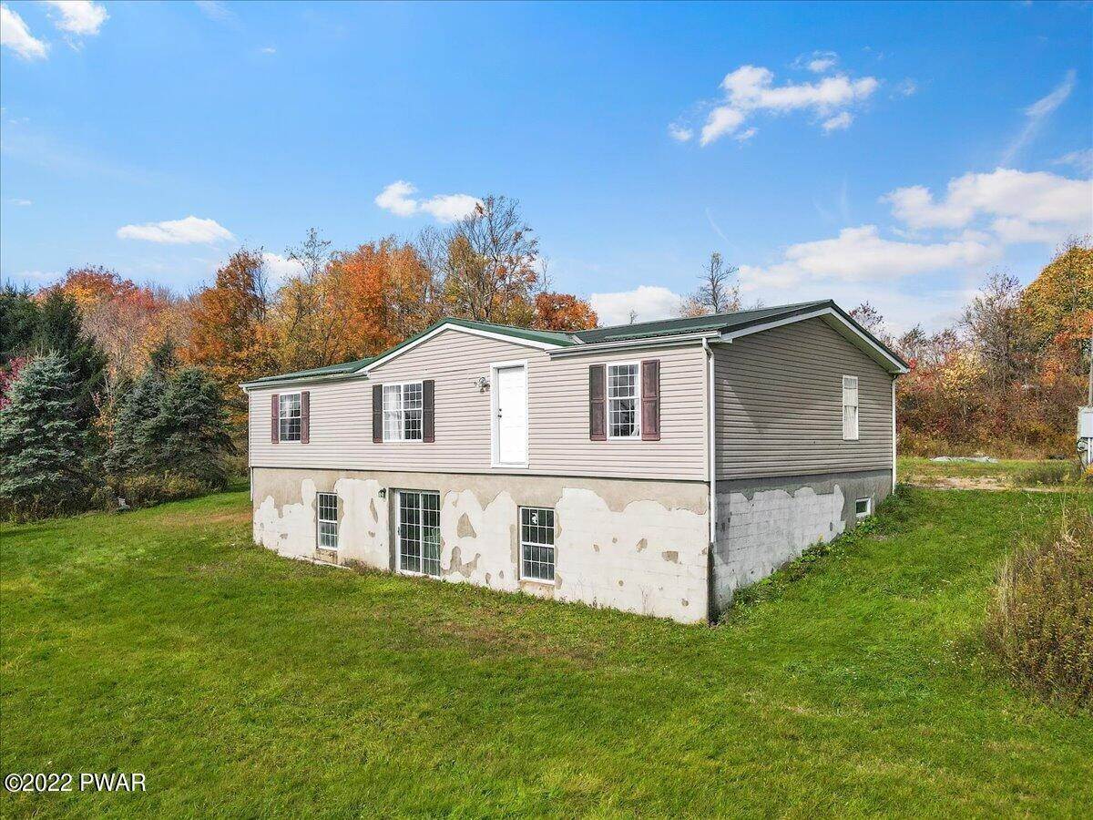 45. Single Family Homes for Sale at 2325a Belmont Tpke Union Dale, Pennsylvania 18470 United States