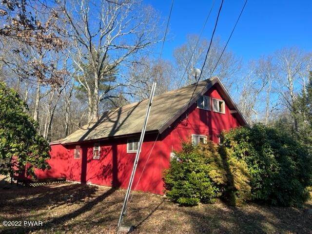 3. Single Family Homes for Sale at 157 Ness Rd Dingmans Ferry, Pennsylvania 18328 United States