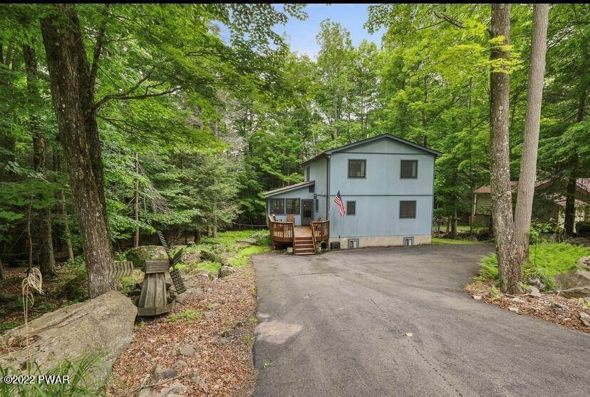 4. Single Family Homes for Sale at 3129 N Gate Rd Lake Ariel, Pennsylvania 18436 United States