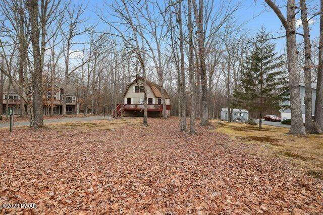 42. Single Family Homes for Sale at 109 Buckskin Ct Lackawaxen, Pennsylvania 18435 United States