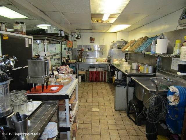12. Commercial for Sale at 186 Grandview Ave Honesdale, Pennsylvania 18431 United States