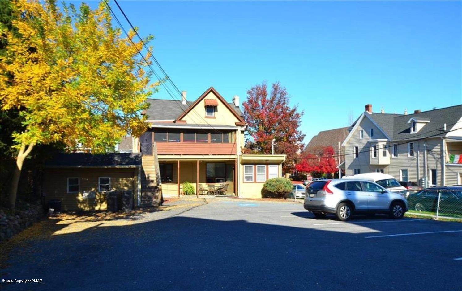 25. Commercial for Sale at 801 W Broad St Bethlehem, Pennsylvania 18018 United States