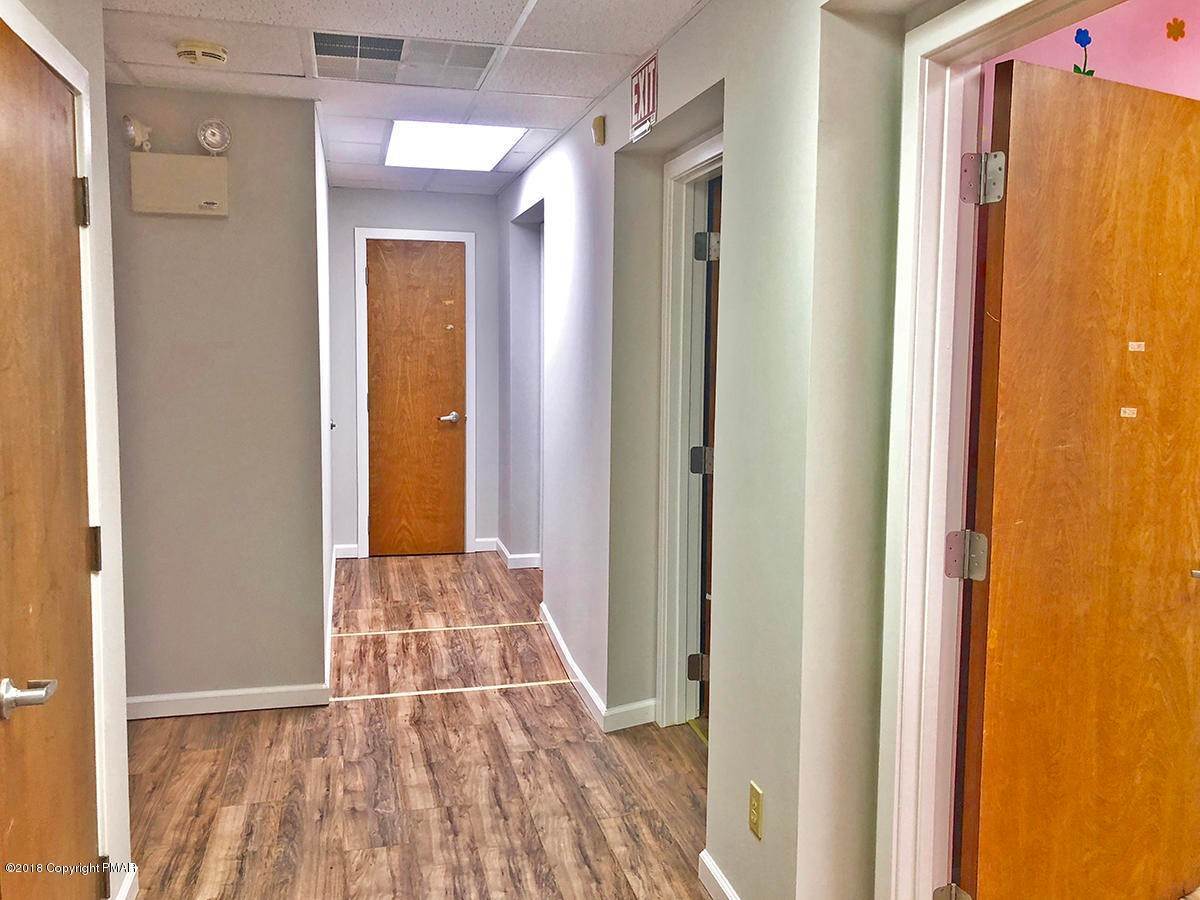 2. Commercial for Sale at 25 S Broad St Nazareth, Pennsylvania 18064 United States