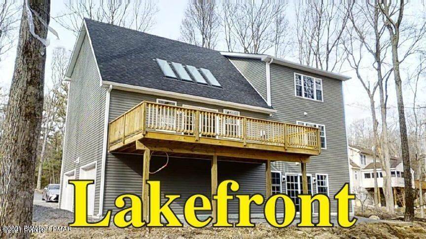 Single Family Homes for Sale at 117 N Chokeberry Dr Milford, Pennsylvania 18337 United States