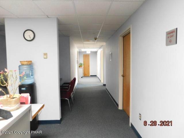 7. Commercial for Sale at 296 E Brown St East Stroudsburg, Pennsylvania 18301 United States