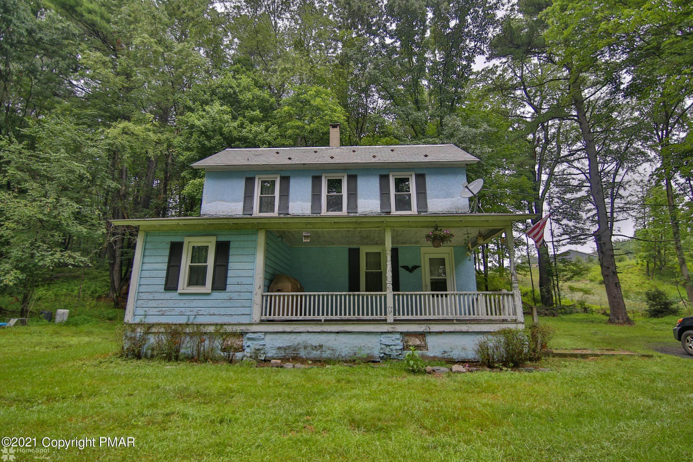 Single Family Homes for Sale at 133 Lower Swiftwater Rd Swiftwater, Pennsylvania 18370 United States