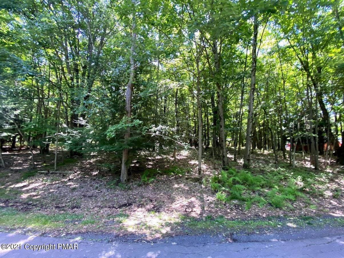 14. Land for Sale at 2 Brier Crest Road Blakeslee, Pennsylvania 18610 United States