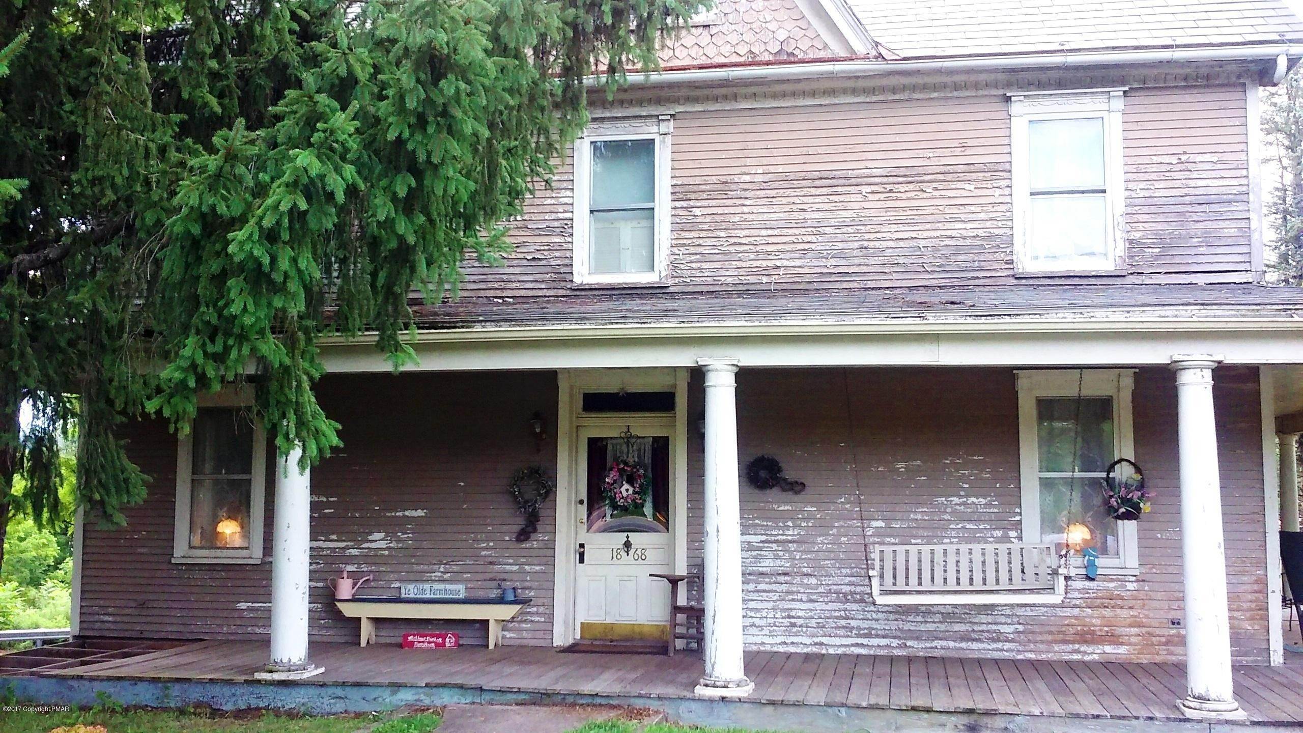 5. Single Family Homes for Sale at 1868 E Blakeslee Boulevard Drive Lehighton, Pennsylvania 18235 United States