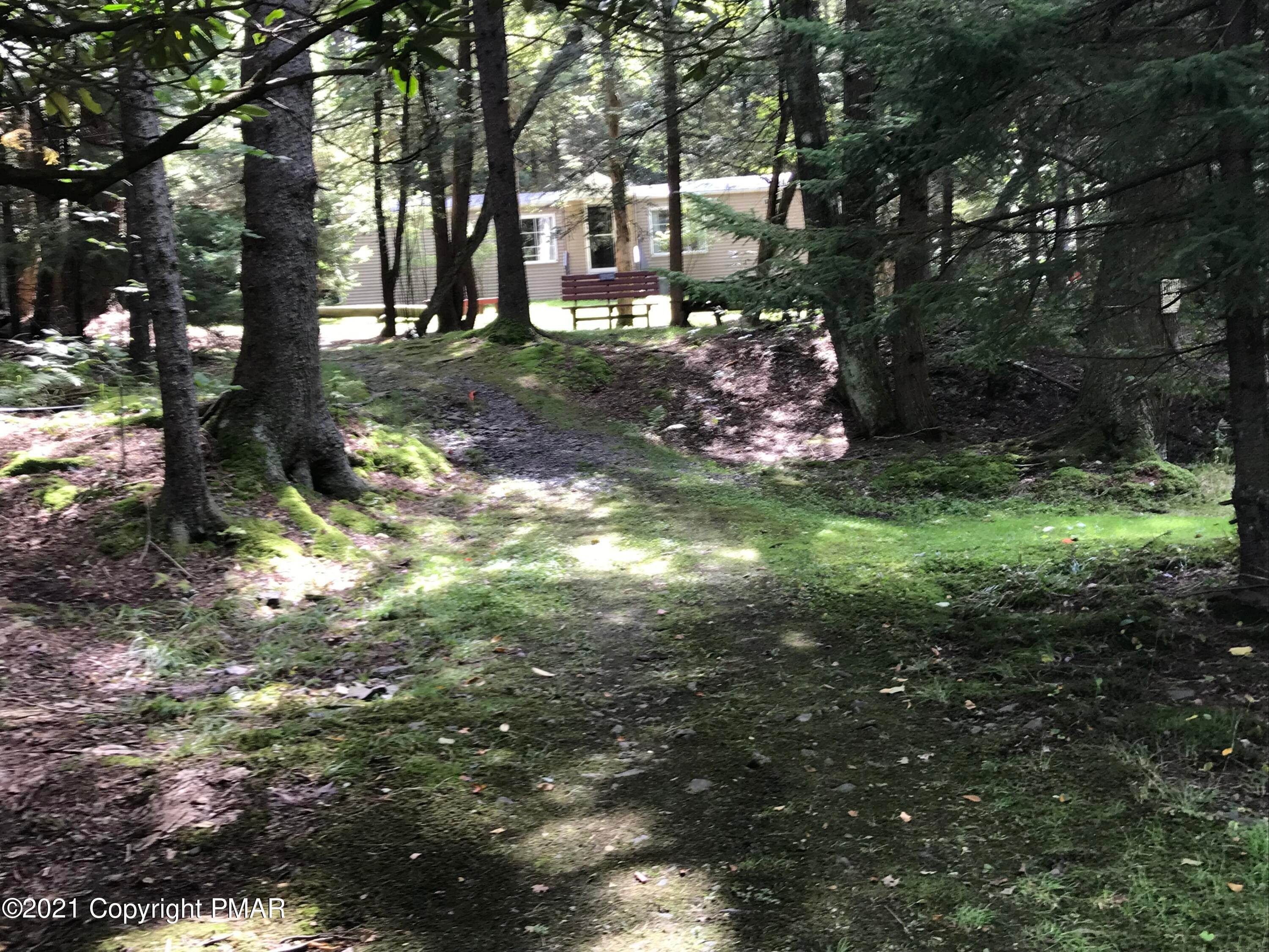 4. Land for Sale at Lot 2406 Pa Route 940 Pocono Pines, Pennsylvania 18350 United States
