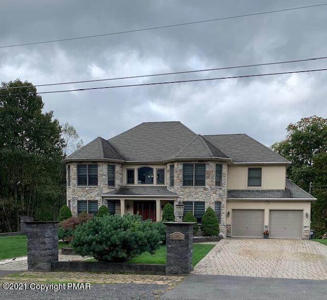 Single Family Homes for Sale at 910 Horizon Drive Stroudsburg, Pennsylvania 18360 United States