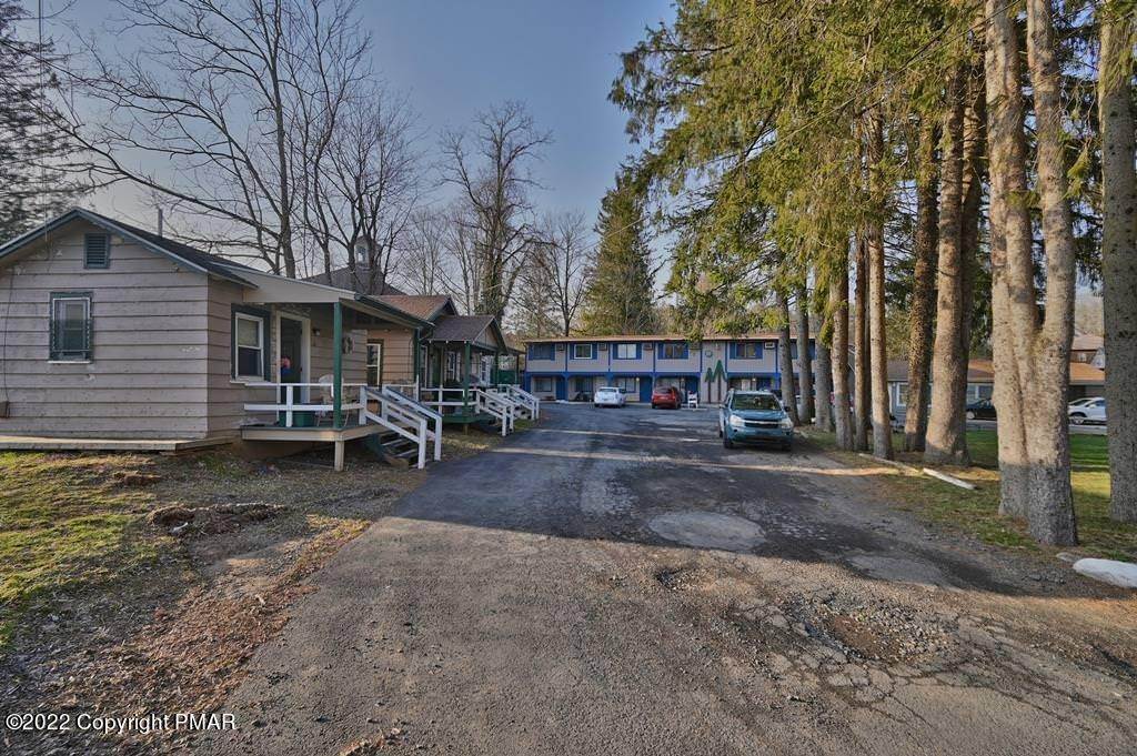 17. Commercial for Sale at 2408 Route 390 Canadensis, Pennsylvania 18325 United States